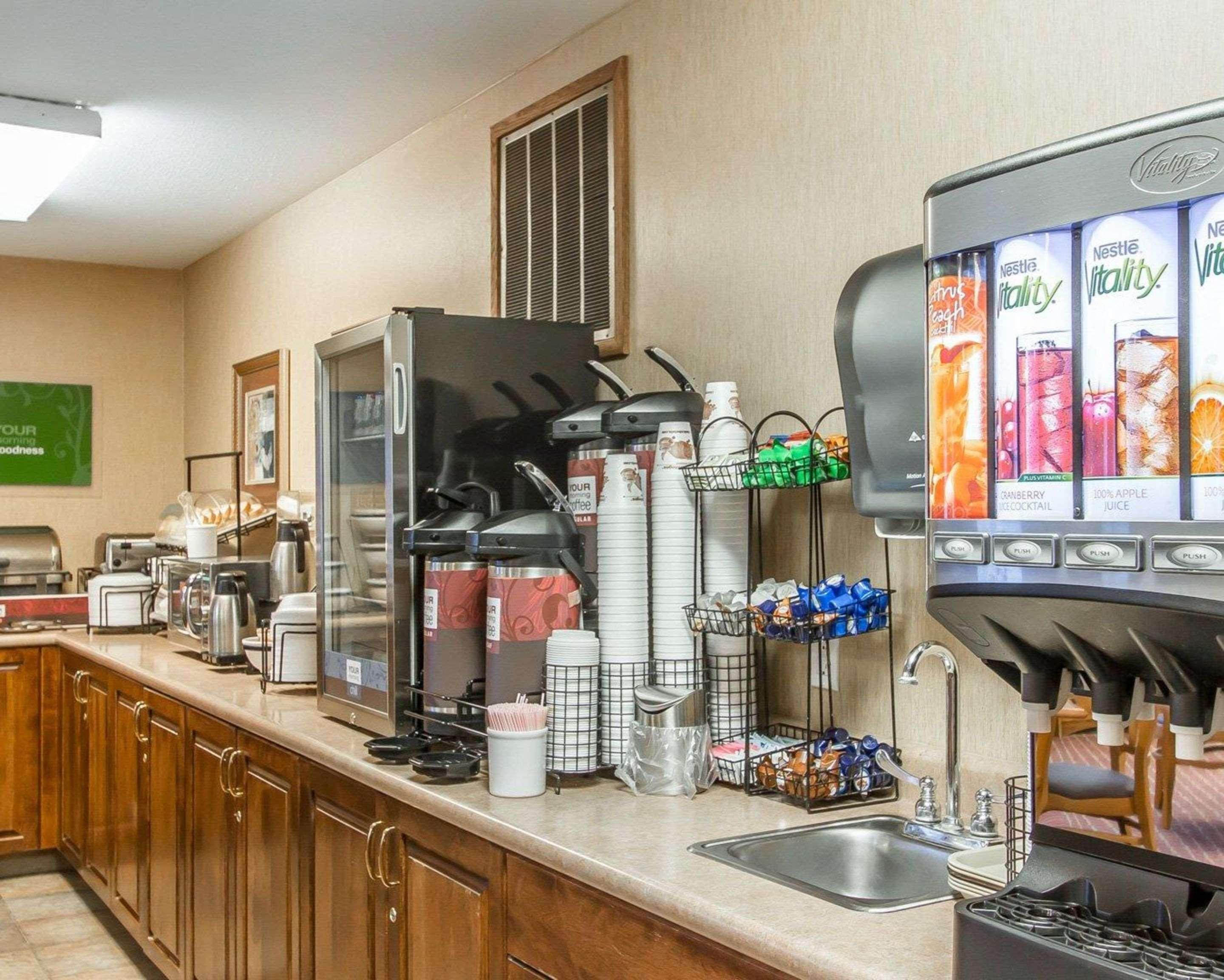 Quality Inn & Suites Fort Madison Near Hwy 61 Exteriér fotografie